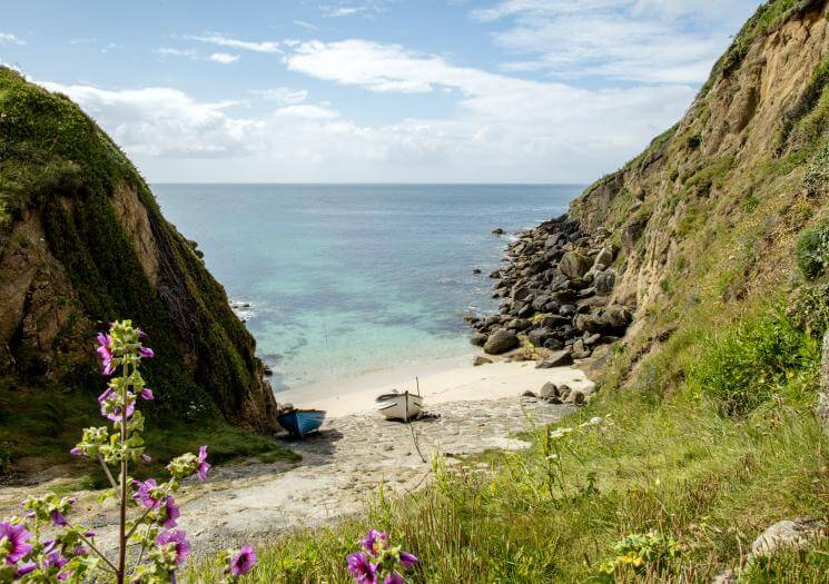 Porthgwarra Beach.jpg