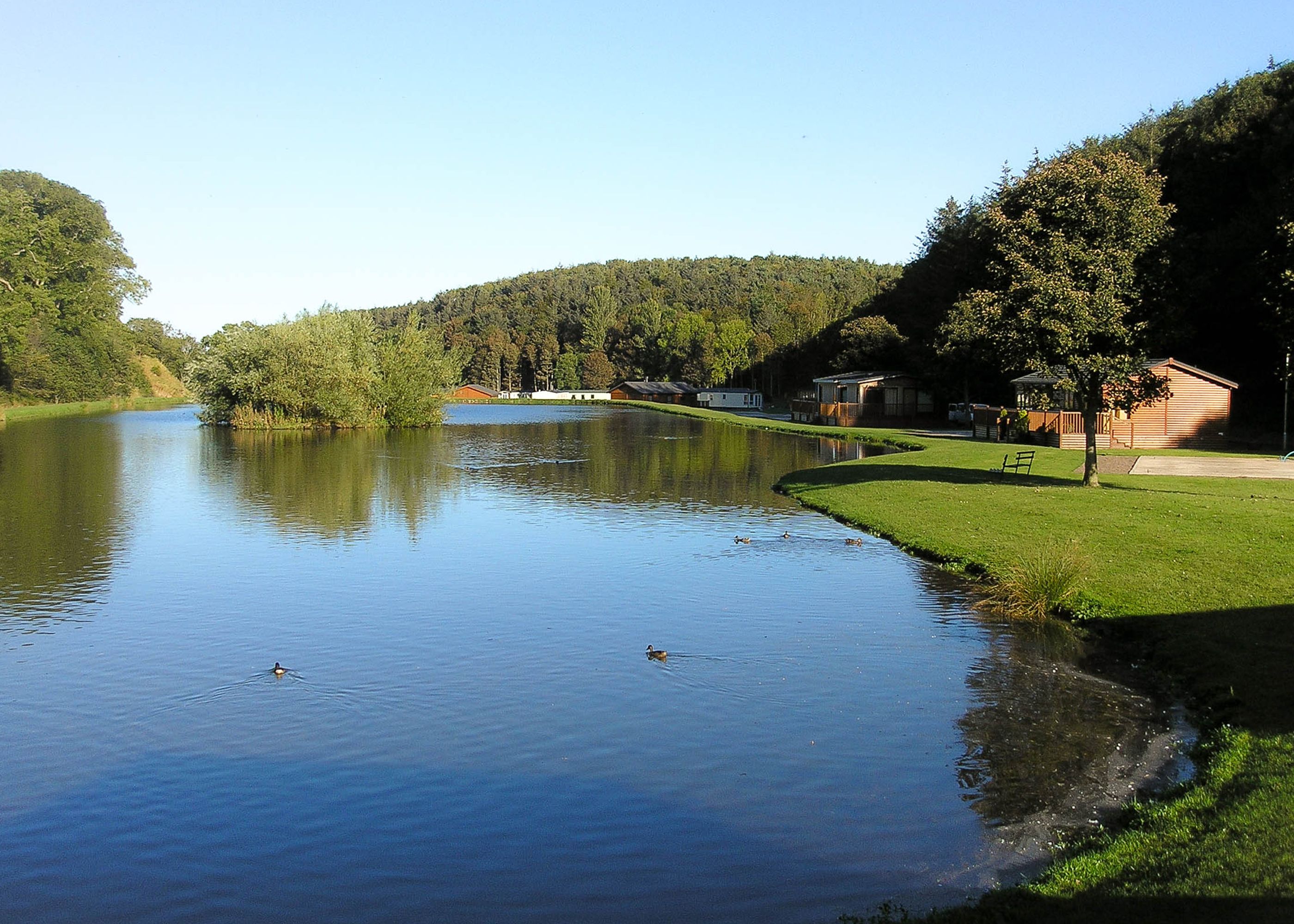 Thurston Manor Lakeside.jpg