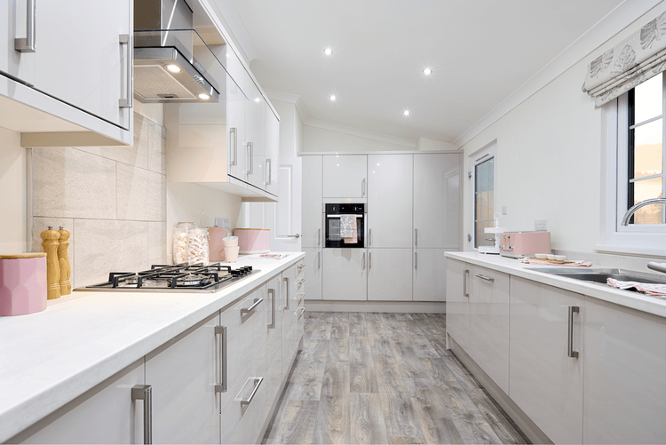 The Hazlewood Willerby Bespoke park home kitchen